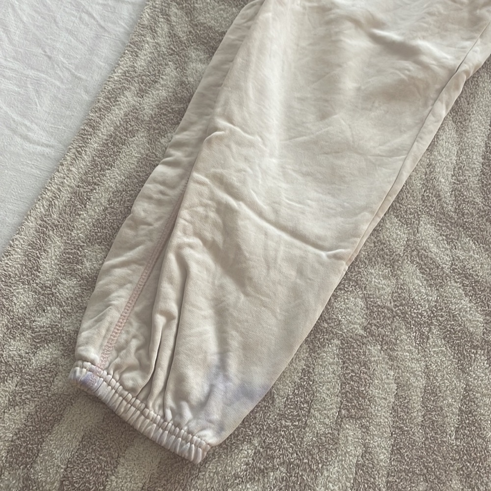 SET of CHNGE Split Color Sweat Suit - Picture 10 of 11